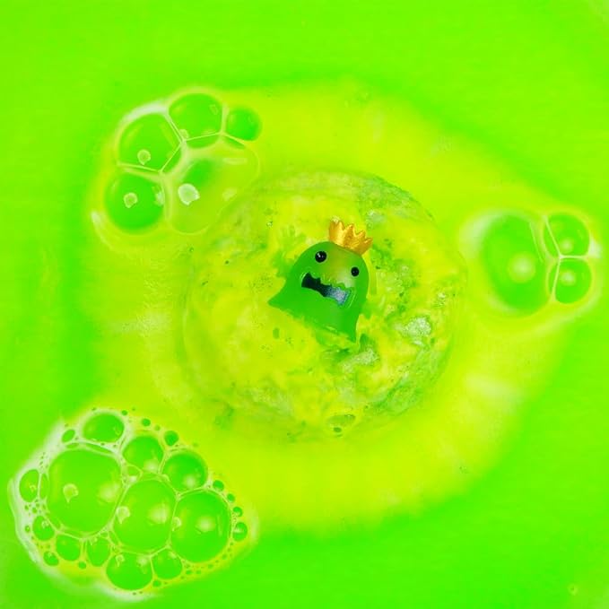 Zimpli Kids Large Alien Surprise Bath Bomb, 1 of 6 Surprise Alien Toys to - Image 4