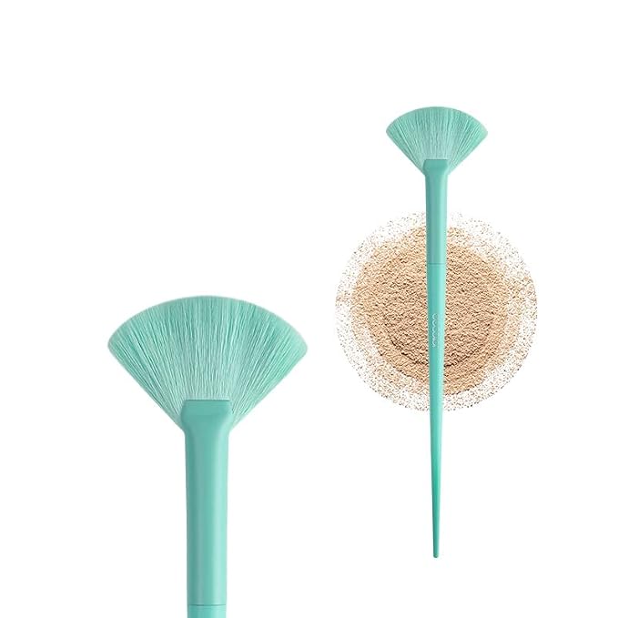 Docolor Fan Brush Professional Blush Brush Soft Vegan Synthetic Makeup Brush by Docolor