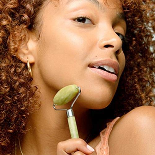 Revlon Jade Stone Face Roller, Dual-Sided Face Massager to Cool and De-Puff - Image 4