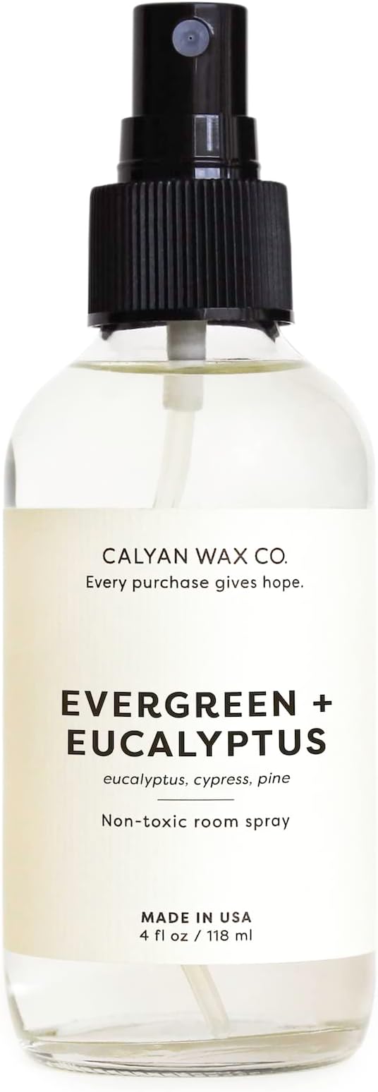 Calyan Wax Co. Evergreen & Eucalyptus Room Spray by CalyanWaxCo