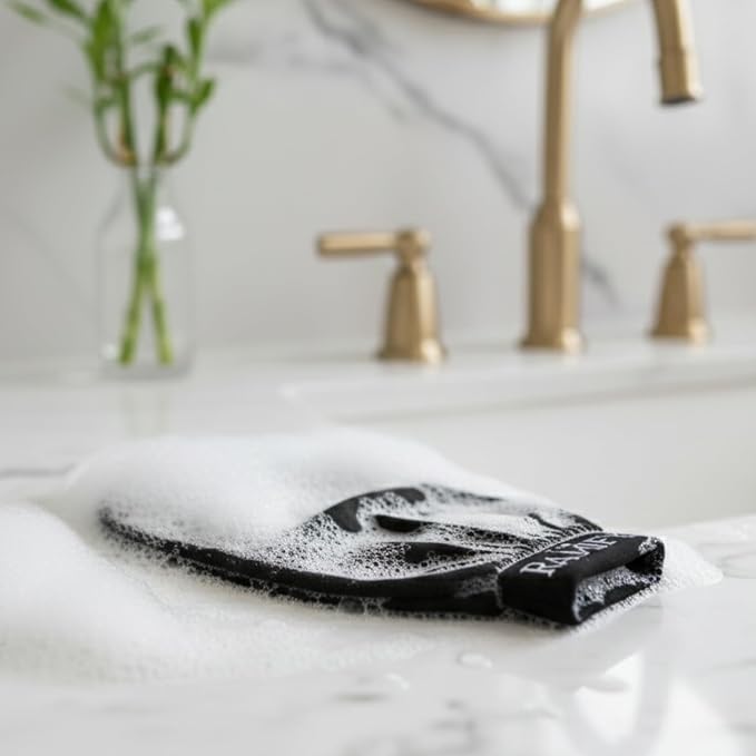 The Ramify Silk Exfoliating Gloves - Image 7