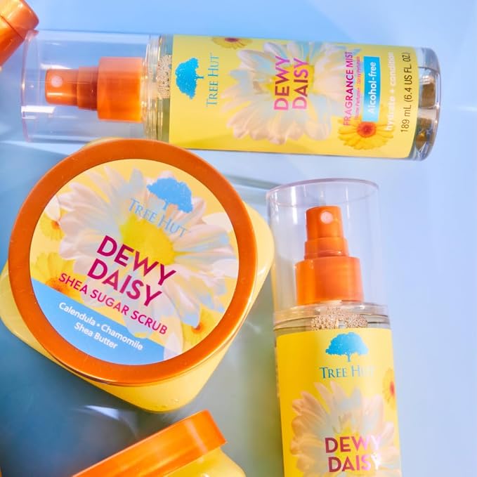 Tree Hut Dewy Daisy Gift Set, Exfoliating Body Scrub & Hydrating Body Spray - Image 7