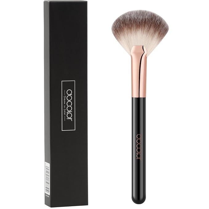 docolor Highlighter Brush Fan Brush Blush Brush Setting Makeup Brush Face by Docolor