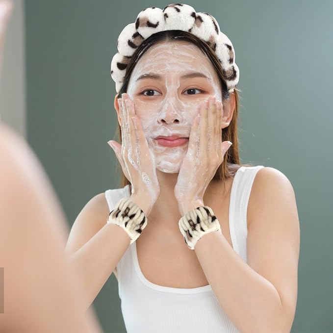Beige Leopard Spa Headband and Wristband Set, Soft Elastic Face Washing - Image 2