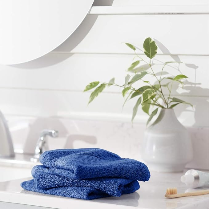 Amazon Basics Highly Absorbent Fast Drying 100% Cotton Washcloths - Image 7