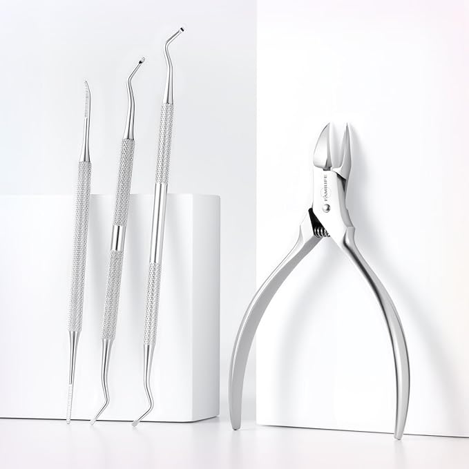 FAMILIFE Stainless Steel Pedicure Kit - Image 2