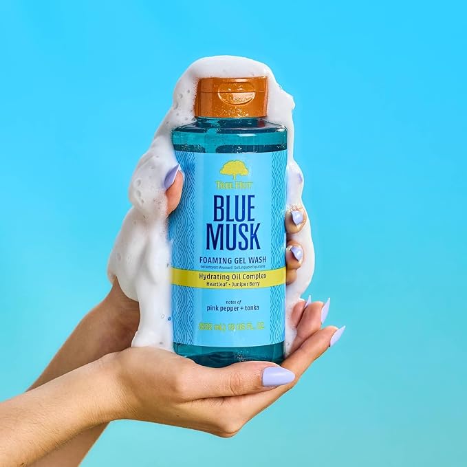 Tree Hut Blue Musk Foaming Gel Wash, Hydrating & Moisturizing Body Wash - Image 2