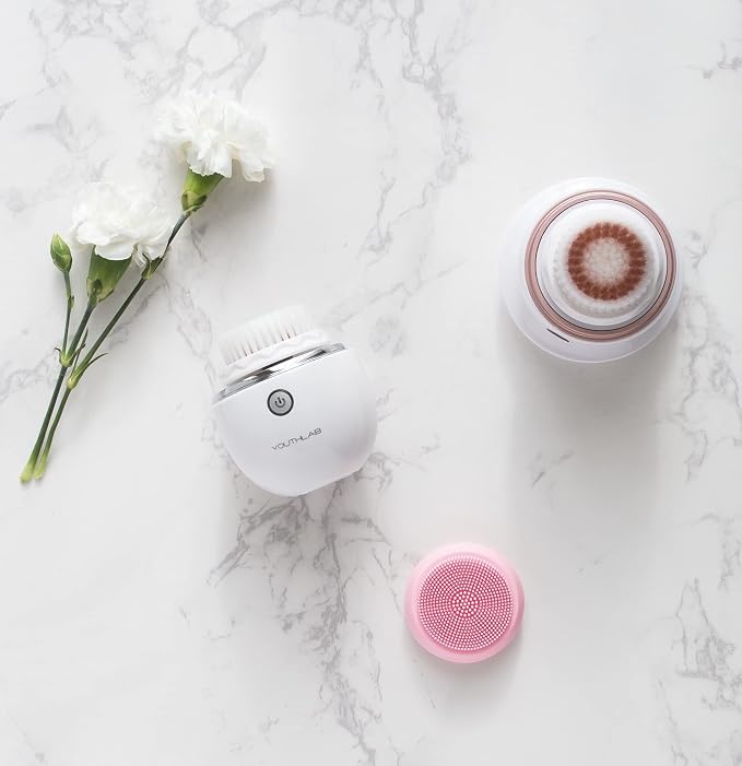 Pure Radiance, Vibrating Facial Cleansing Brush, Electric Face Scrubber - Image 9
