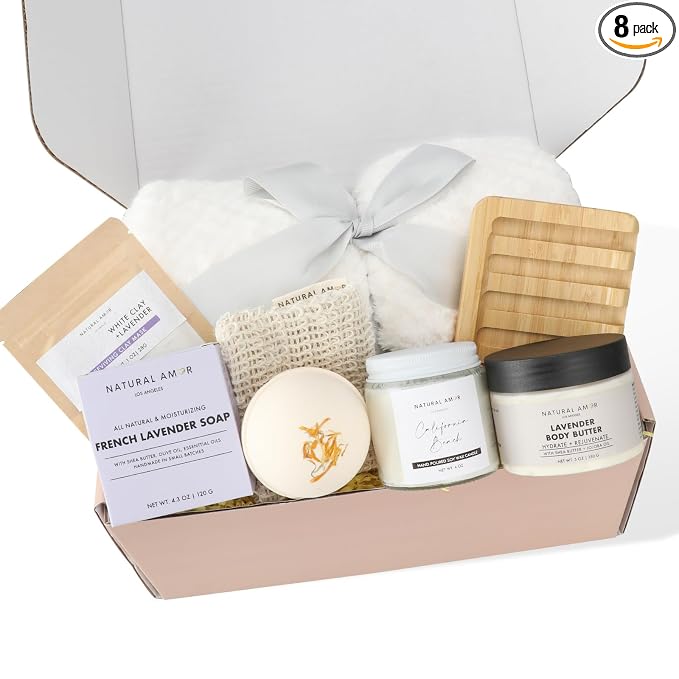 Natural Amor 8-Piece Spa Gift Set by NATURALAMORLOSANGELES