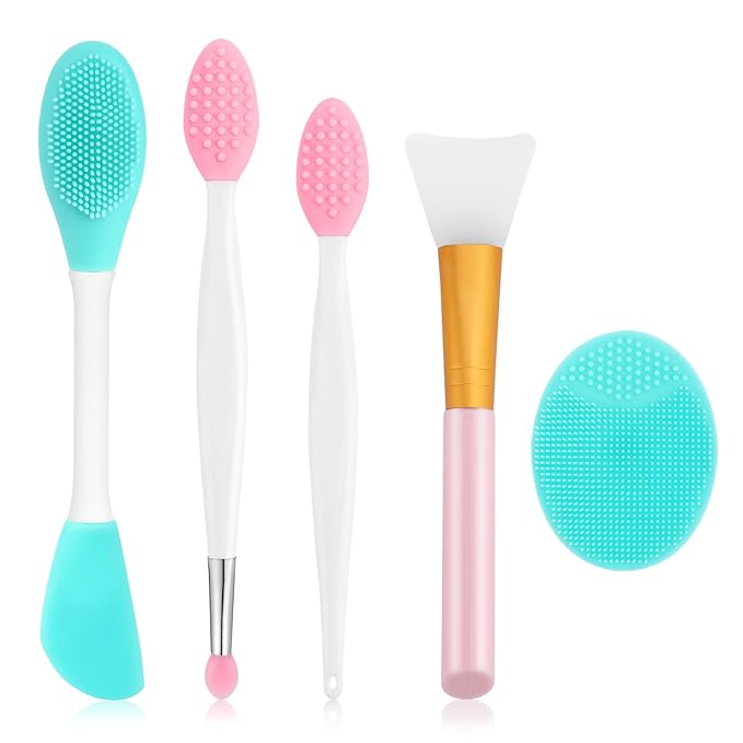 Silicone Face Scrubber by Yokilly