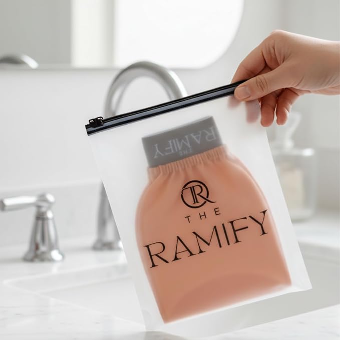 The RAMIFY Silk Exfoliating Gloves - Image 5