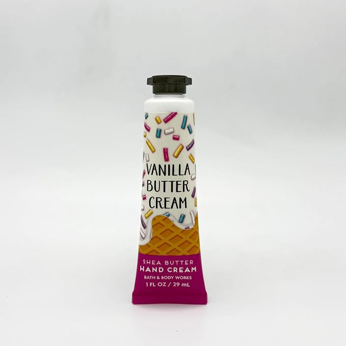 Bath & Body Works Milk Raspberry Holiday Pie Bar 4-Piece Gift Set | Includes: - Image 4