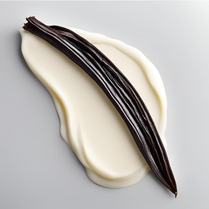 1OAK Vanilla Bean Candle - Image 3