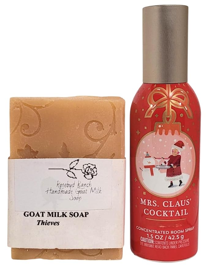 Bath and Body Mrs. Claus' Cocktail Room Perfume Room Spray 1.5 oz by Unknown