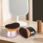 Extra Large Makeup Brush & Self Tanning Brush - Image 6
