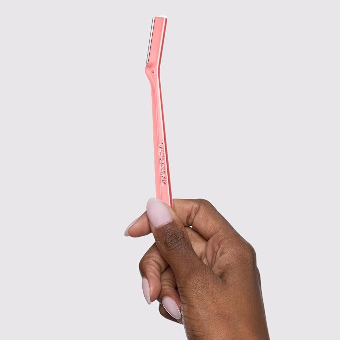 Tweezerman Exclusive Tea Rose Facial Razor - Image 6