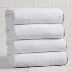 Great Bay Home White/Rosewood Bath Towel Set by GreatBayHome