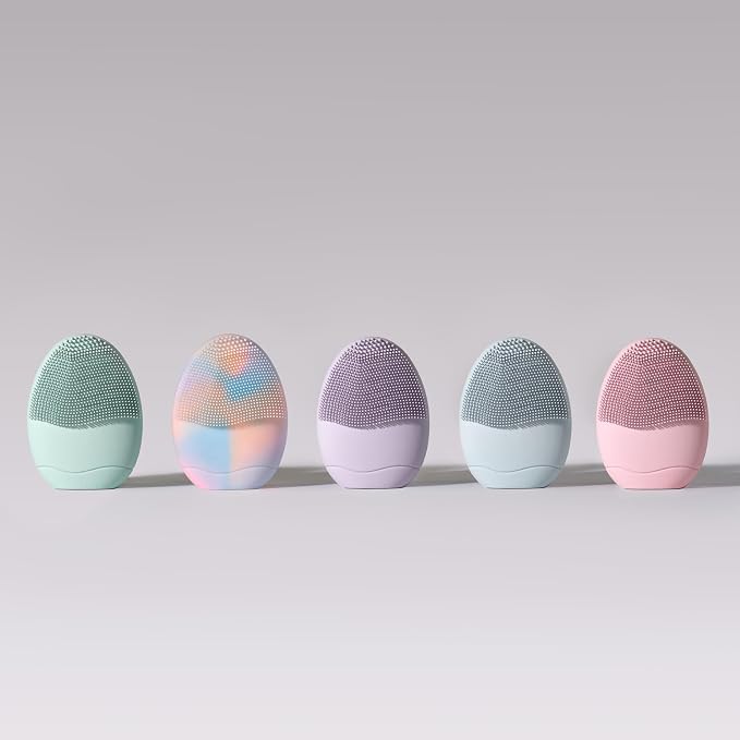 LOLLIPOP Dual-Sided Facial Cleansing Brush | Palm Size Silicone Face Exfoliator - Image 10