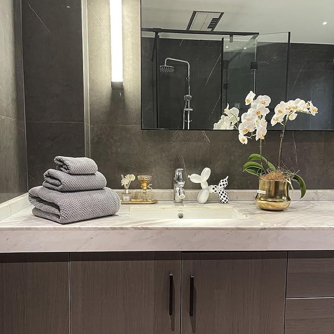 Extra Large Bath Towels Set for Bathroom 30x60 Inches Super Soft Light Weight - Image 3