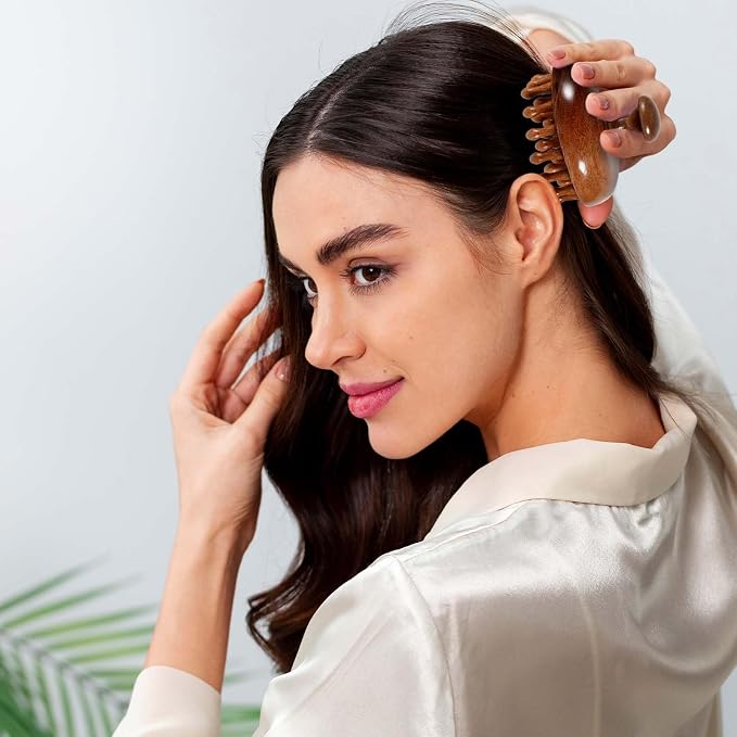 Wooden Scalp Massager & Hair Scrubber - Image 5
