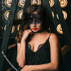FRESHME Lace Blindfold Sleep Mask - Image 3