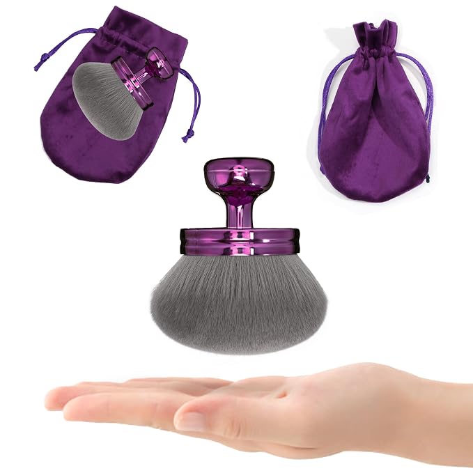 Blend & Blur Extra Large Body Makeup Brush - Image 8
