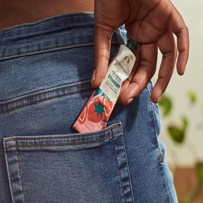 The Body Shop Strawberry Hand Cream - Image 4