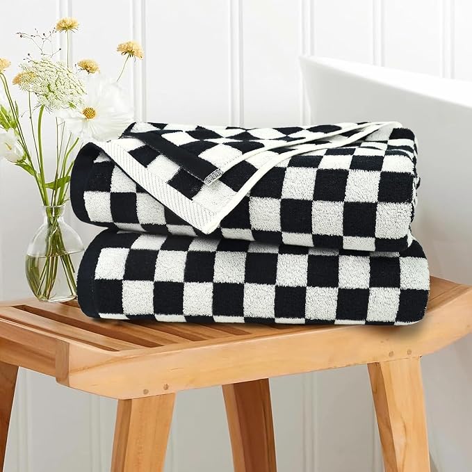 Jacquotha Black and White Checkered Cotton Bath Towels Set of 2 - Image 3