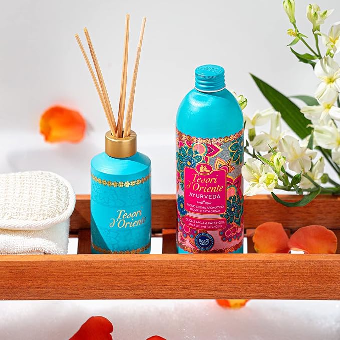 Tesori d’Oriente Bubble Bath for Women, Foaming Bath, Bath Bubbles for Women - Image 4