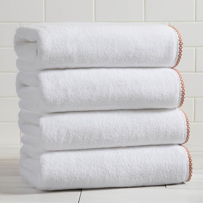 Great Bay Home Clay/White Bath Towel Set by GreatBayHome