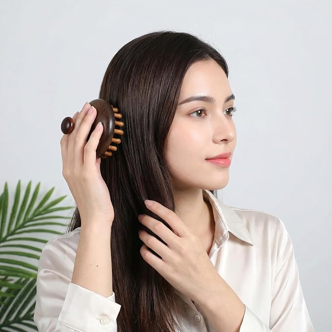 SynHHergyx Wooden Scalp Massager Comb - Image 4