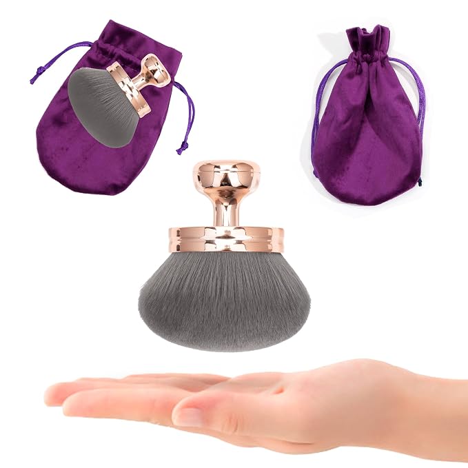 Blend & Blur Extra Large Body Makeup Brush - Image 5
