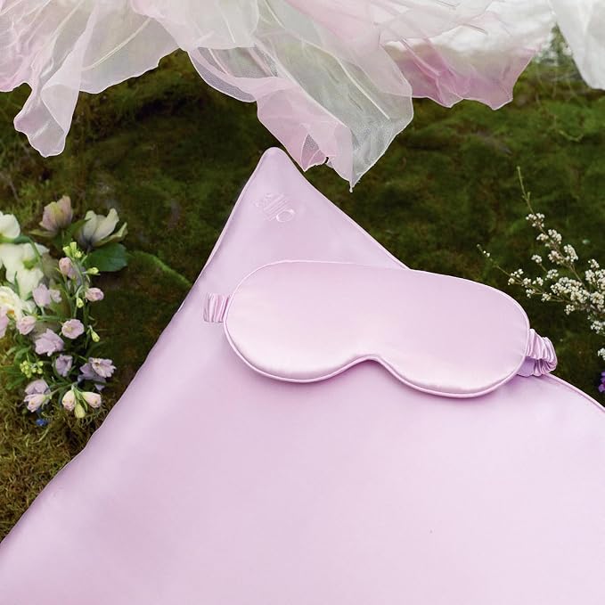 slip Pure Silk Contour Sleep Mask: Protect Your Delicate Lashes - Image 4