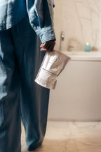 Bathorium Midnight Superbloom Crush, Wildflower Bath Soak, Butterfly Pea Flower - Image 6