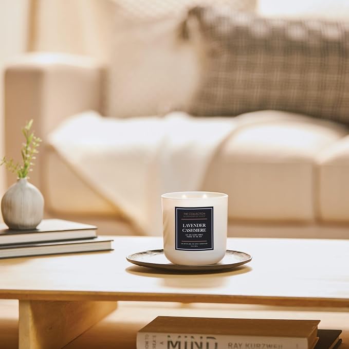 Chesapeake Bay Candle The Collection by Chesapeake Bay Candle Lavender Cashmere - Image 2
