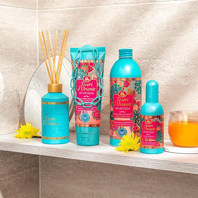 Tesori d’Oriente Bubble Bath for Women, Foaming Bath, Bath Bubbles for Women - Image 5