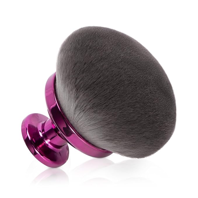 Blend & Blur Extra Large Body Makeup Brush by BABYSHEEP