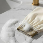 The Ramify Silk Exfoliating Gloves - Image 3