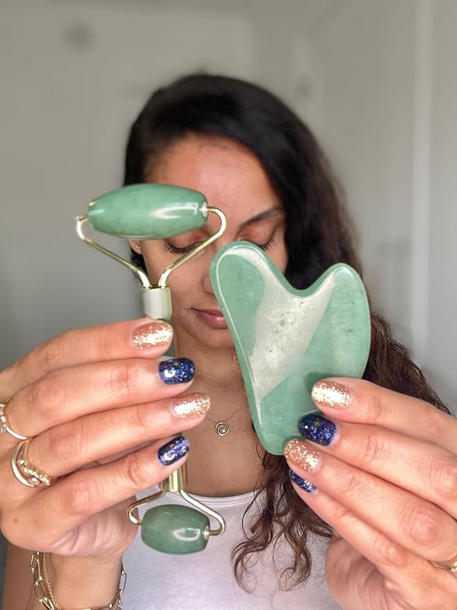 ROSELYNBOUTIQUE Gua Sha Facial Tools & Face Roller Original Face Massager - Image 5