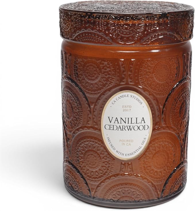 LEOBEN CO – Vanilla Cedarwood Scented Candle – 18oz, Heirloom Collection Design by LeobenCompany
