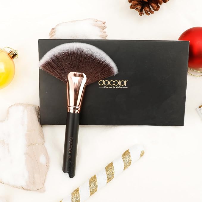 Docolor Fan Brush Finishing Powder Brush Multi-use Brush - Image 9