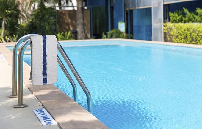 Avalon Towels 100% Cotton Pool Towels White Beach Towels Blue Stripe Pack of 12 - Image 3