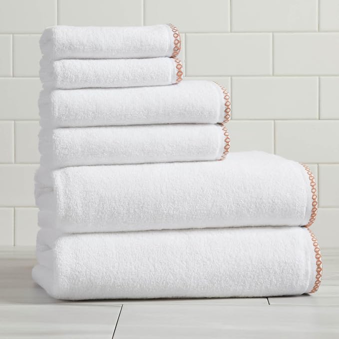 Great Bay Home Clay/White Bath Towel Set by GreatBayHome
