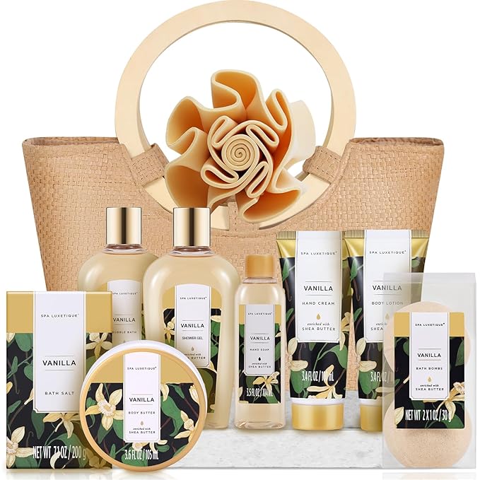 Spa Luxetique Spa Gift Baskets for Women by spaluxetique
