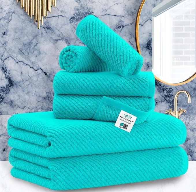 Turquoise Bath Towel with Hanging Loop by VOOVAMOVAS