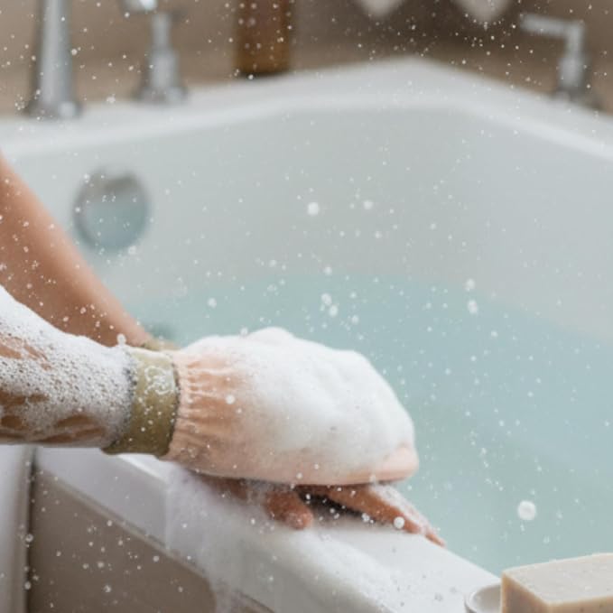 The Ramify Silk Exfoliating Gloves - Image 7