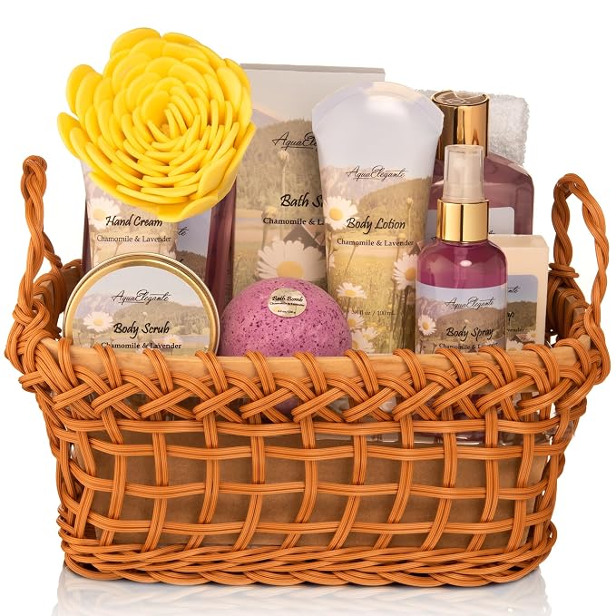 Aqua Elegante Spa Basket For Women by AquaElegante