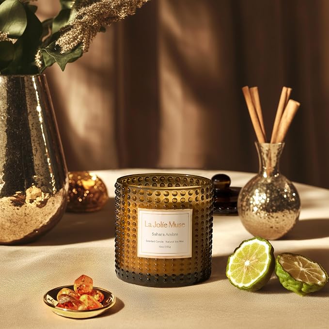 LA JOLIE MUSE Sahara Amber Scented Candle | Bergamot, Clove & Amber | 10 oz Soy - Image 3