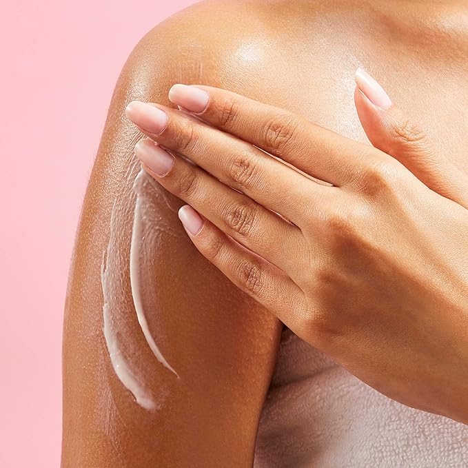 Soap & Glory Original Pink Moisturizing Body Lotion Pump - Image 4