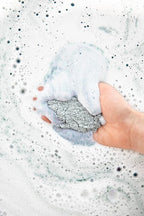 Bathorium Midnight Superbloom Crush, Wildflower Bath Soak, Butterfly Pea Flower - Image 8
